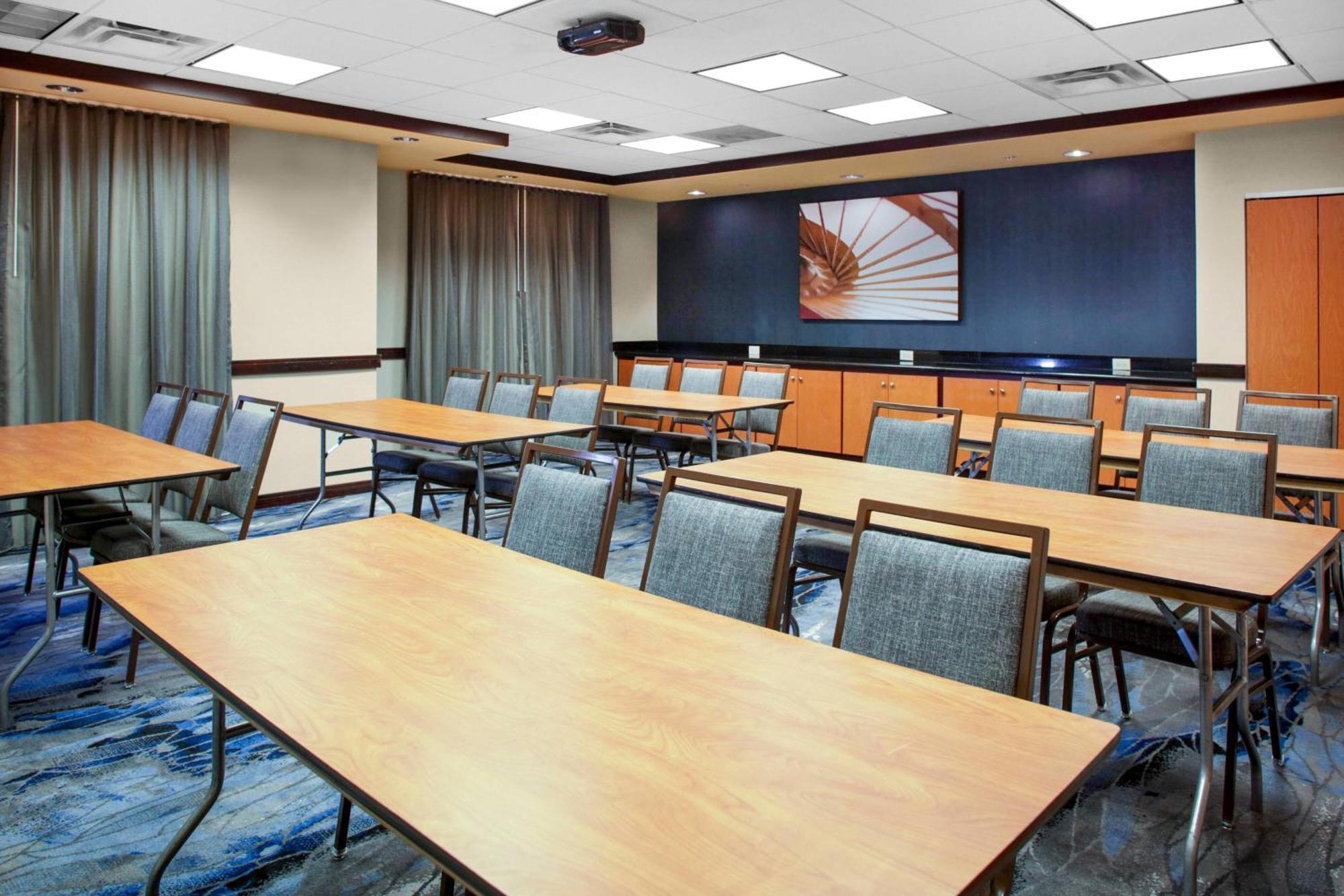Fairfield Inn & Suites Milledgeville Ngoại thất bức ảnh