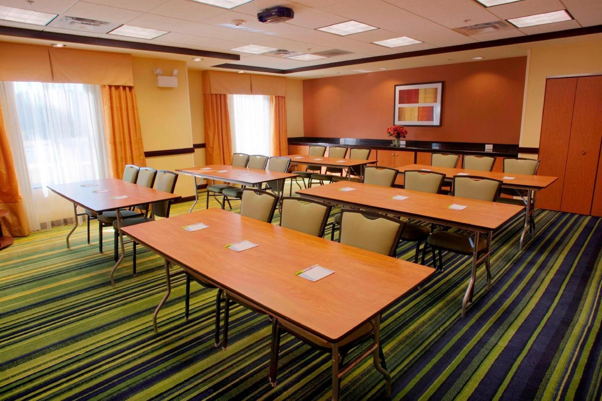 Fairfield Inn & Suites Milledgeville Tiện nghi bức ảnh