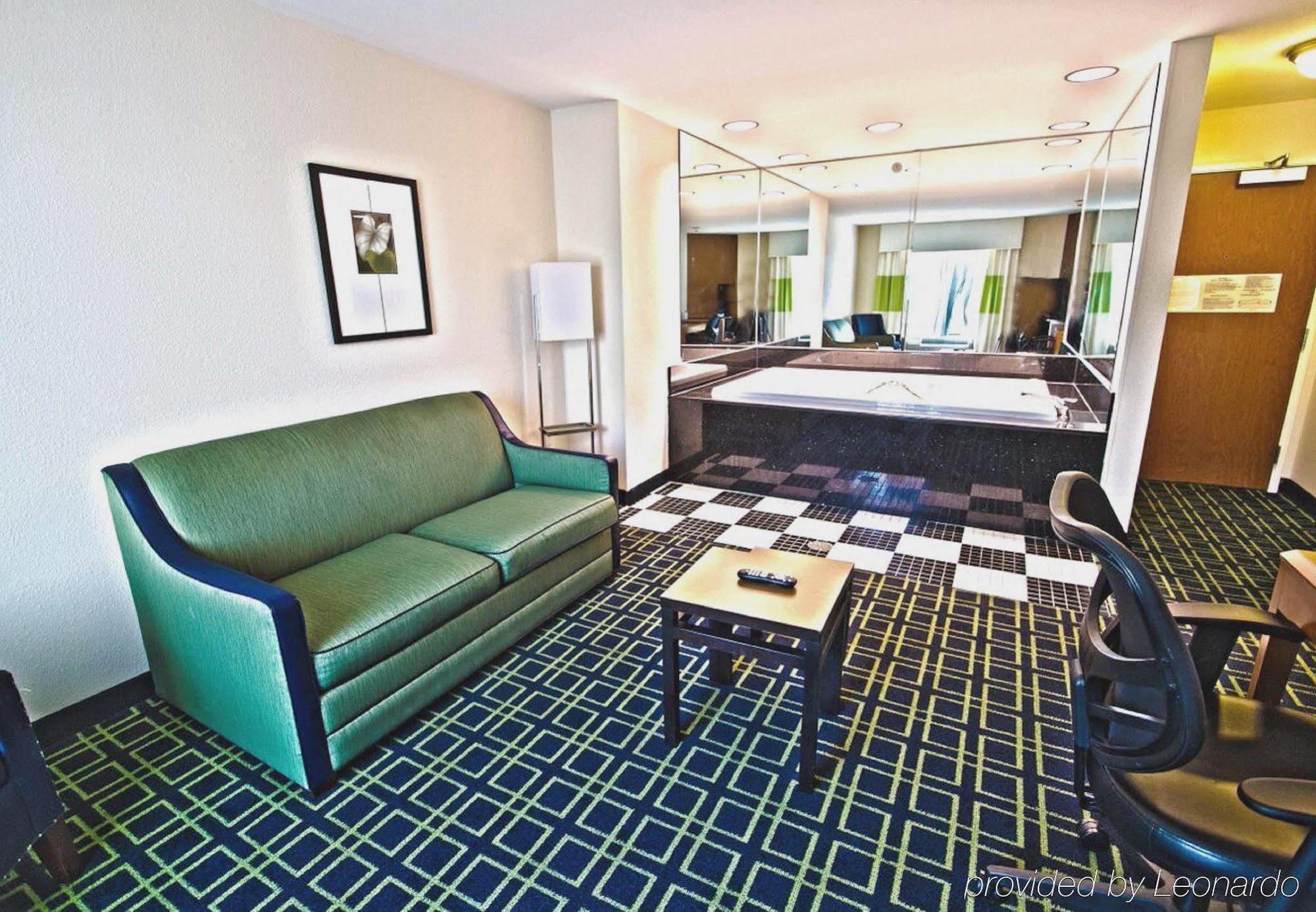 Fairfield Inn & Suites Milledgeville Ngoại thất bức ảnh